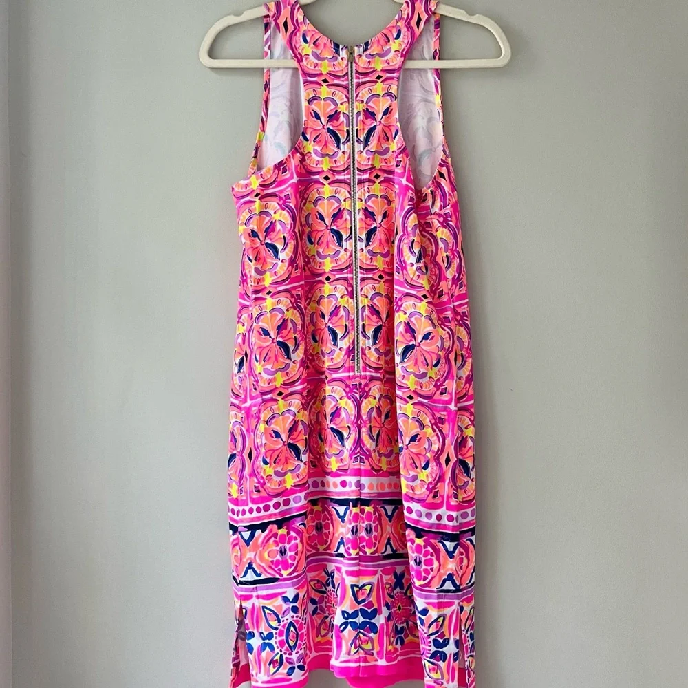 Lilly Pulitzer | Carlotta Pink Rock House Stretch Shift Dress
26707 Size 0 - Picture 2 of 7